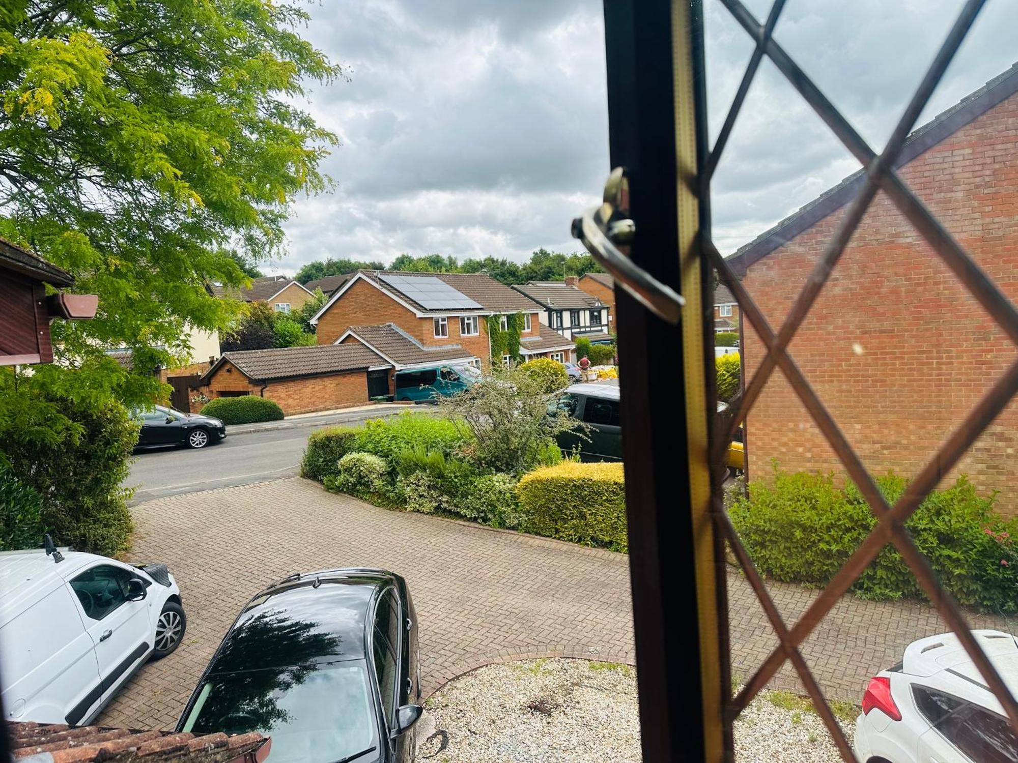 Home Away From Home Swindon Ngoại thất bức ảnh