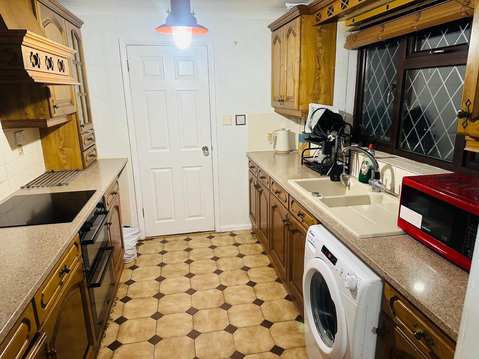 Home Away From Home Swindon Ngoại thất bức ảnh